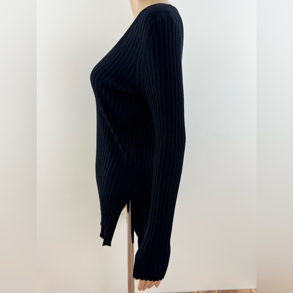 Ambiance Apparel Women's Blouse with Shoulder Straps, Size Medium, Ribbed Knit - Picture 6 of 9